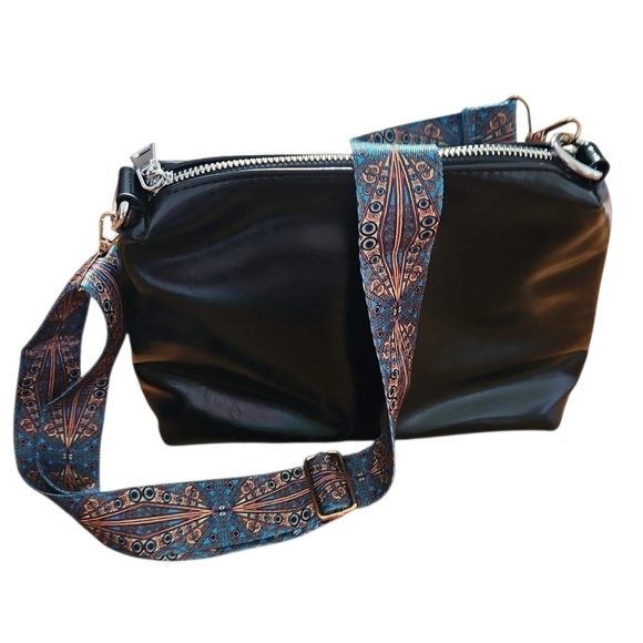 Handbags - Black Faux Patent Leather Bag, With Gorgeous Adjustable Guitar Strap